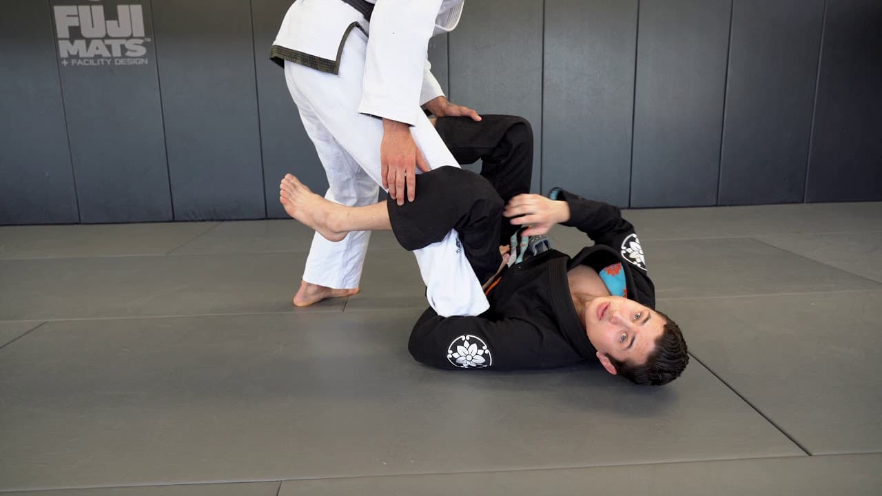 Dominando a Chave de Pé da Guarda De La Riva com Caio Terra